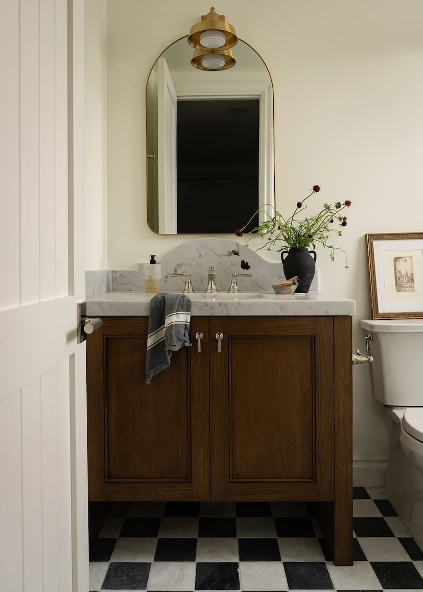 Luxury Bathroom Suite - Image 5